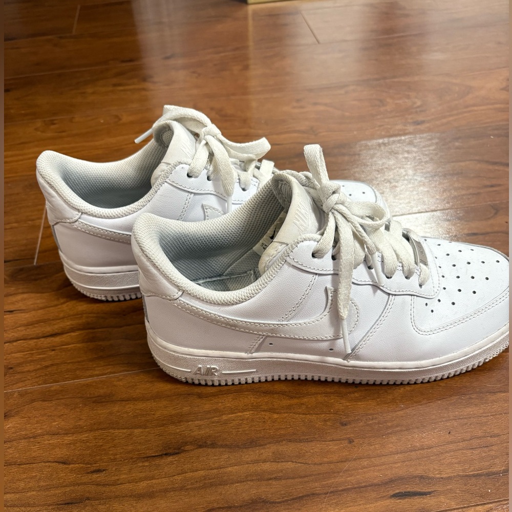 NIKE air force 1